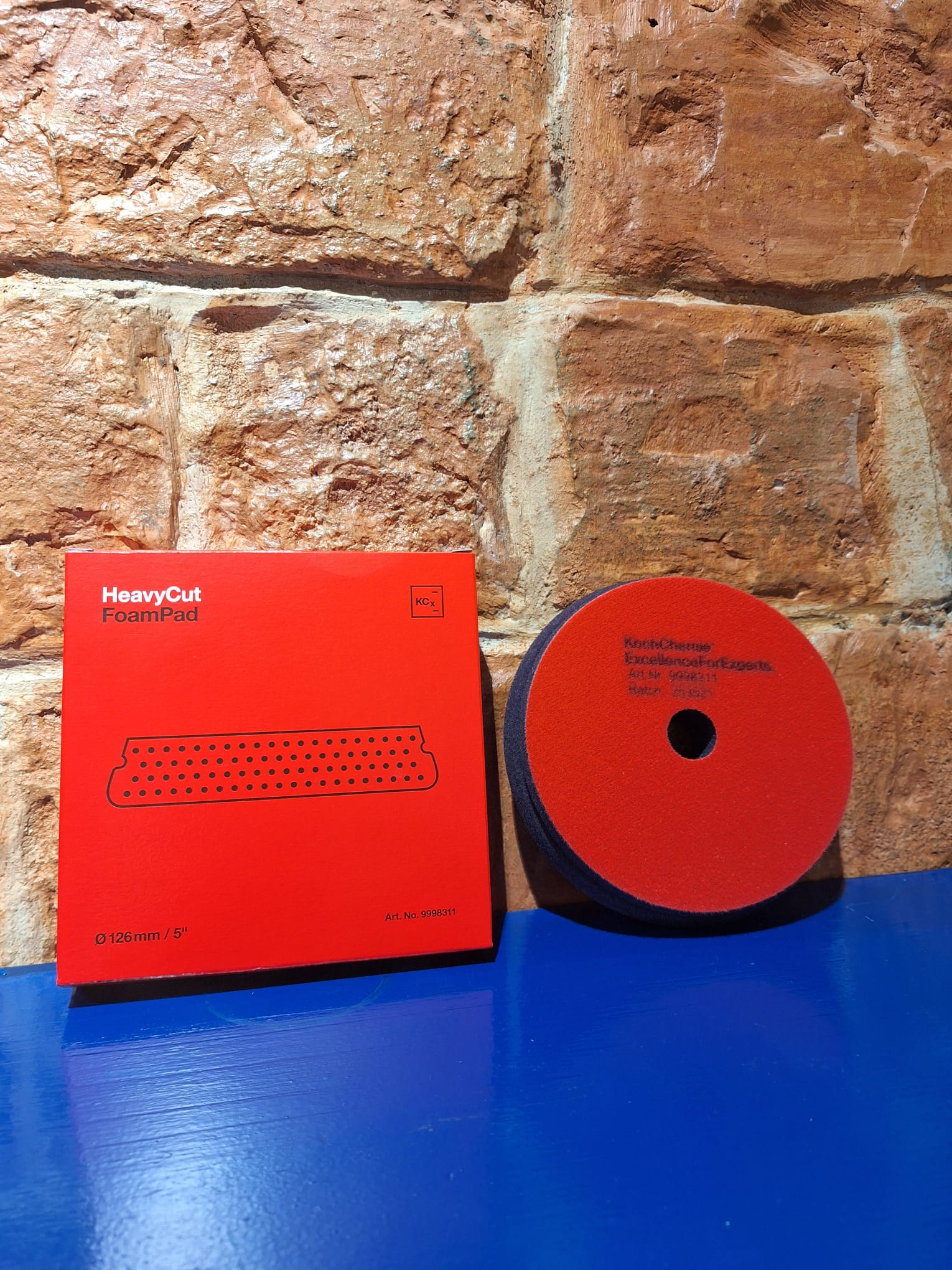 Image of Koch Chemie 126mmx23mm Red Heavy Cut Foam Pad